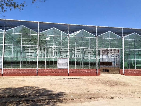 玻璃溫室的優(yōu)點(diǎn)